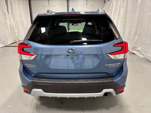 Used 2022 Subaru Forester Touring w/ Popular Package #2 AWD/4WD image 6