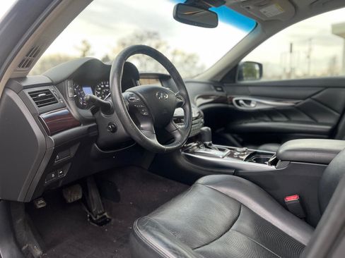 Used 2011 INFINITI M37 x w/ Premium Pkg image 16