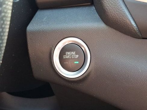 Used 2024 GMC Terrain SLE AWD/4WD image 22