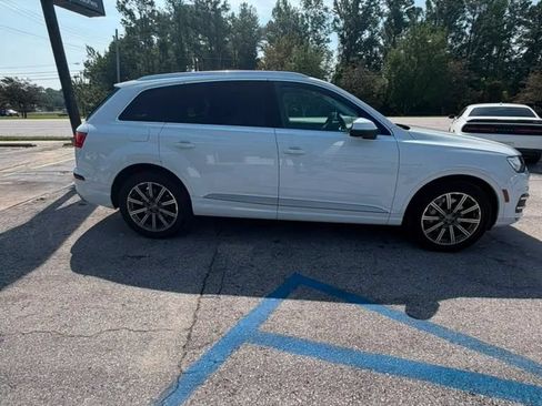 Used 2017 Audi Q7 2.0T Premium Plus w/ Premium Plus Package AWD/4WD image 8