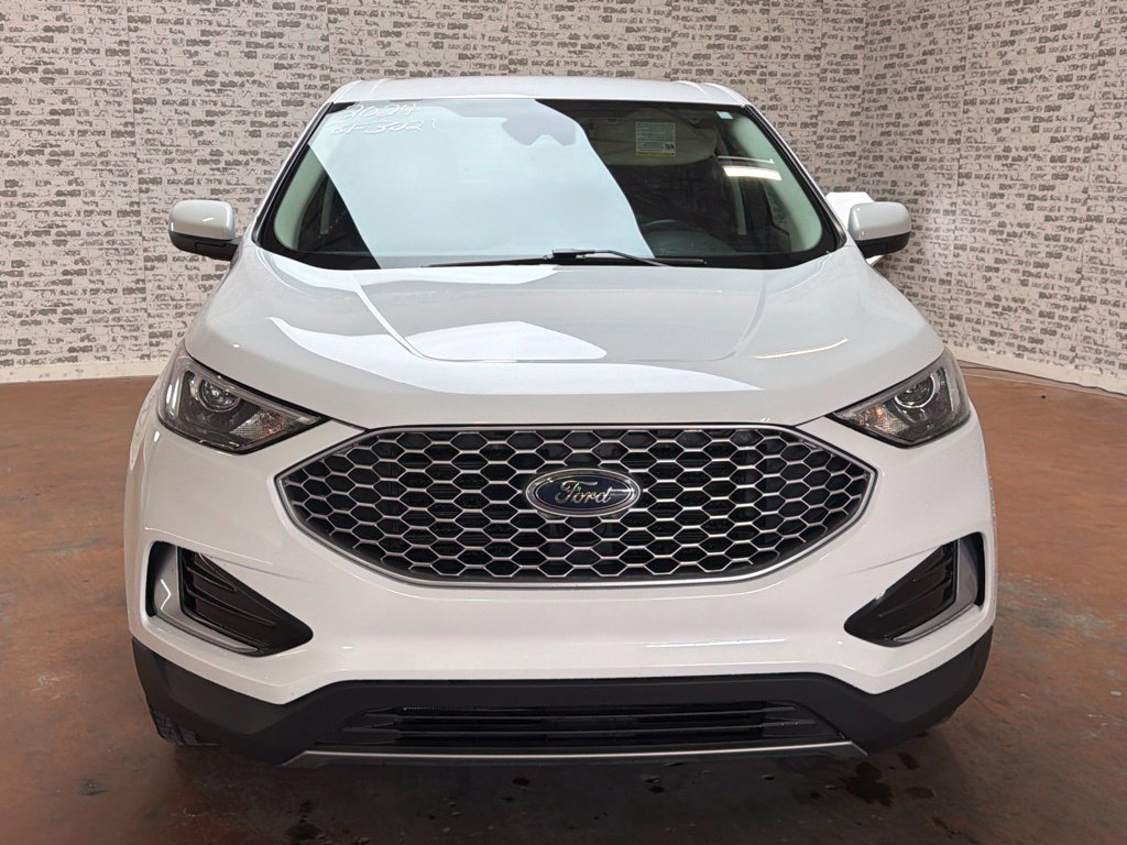 Used 2024 Ford Edge SEL AWD/4WD image 2