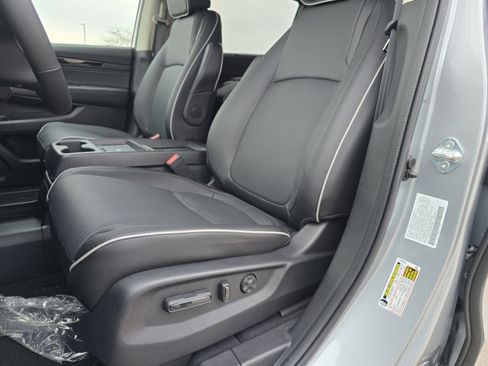 New 2026 Honda Odyssey Elite image 25