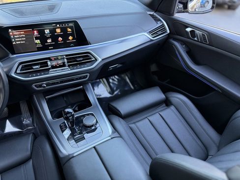 Used 2022 BMW X5 sDrive40i w/ Parking Assistance Package image 43