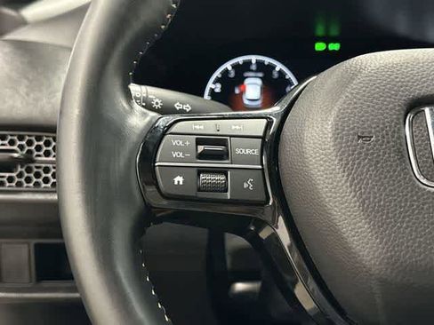 Used 2025 Honda HR-V Sport image 17