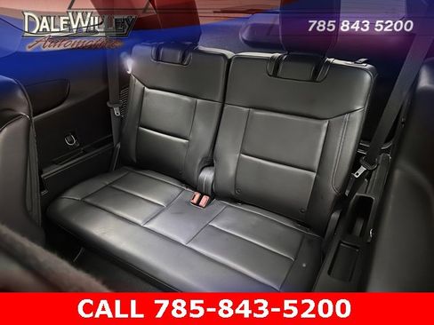 Used 2021 Ford Explorer XLT w/ Equipment Group 202A image 17