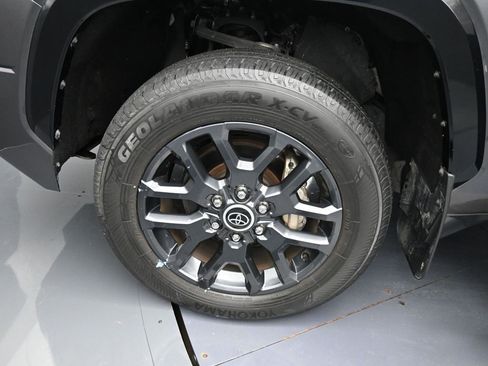 Used 2023 Toyota Tundra Platinum image 21