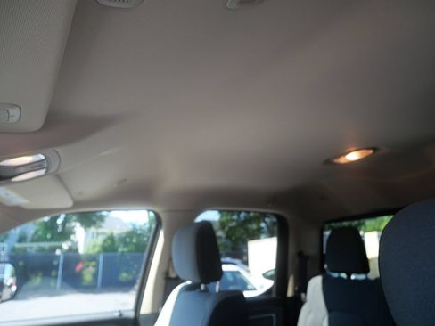 Used 2019 RAM 1500 Big Horn AWD/4WD image 12