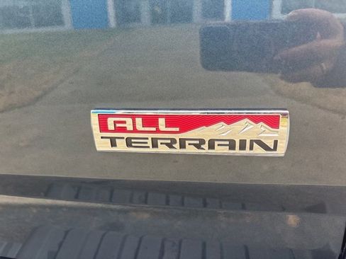 Used 2019 GMC Canyon All Terrain image 12