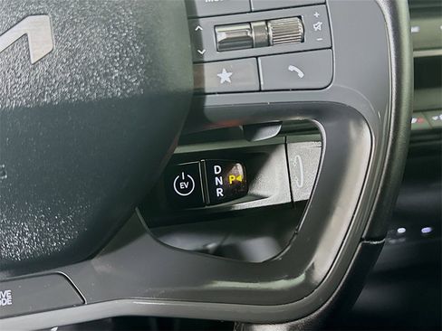 Used 2024 Kia EV9 Light image 22