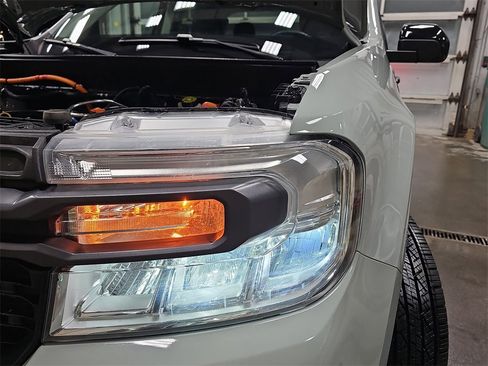 Used 2024 Ford Maverick XLT w/ XLT Luxury Package image 28