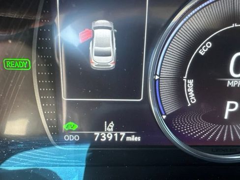 Used 2019 Lexus ES 300h w/ Accessory Package 2 FWD image 21