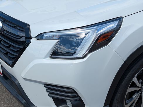 Used 2023 Subaru Forester Limited AWD/4WD image 16