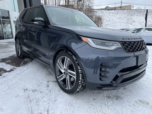 Used 2024 Land Rover Discovery Dynamic SE image 7