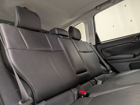 Used 2015 Subaru Forester 2.5i Touring image 17