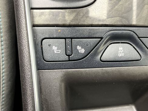 Used 2014 Chevrolet Impala LT FWD image 21
