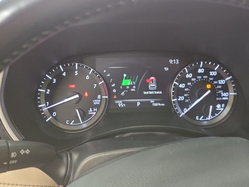 Used 2020 Toyota Highlander XLE FWD image 10