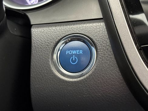 Used 2021 Toyota Camry XLE w/ Navigation Upgrade Package FWD image 34