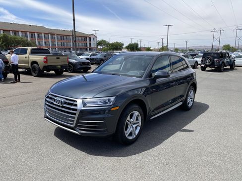 Used 2018 Audi Q5 2.0T Premium AWD/4WD image 8