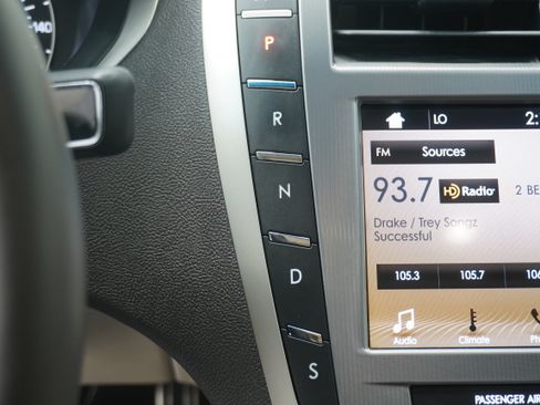 Used 2019 Lincoln MKZ Reserve w/ Reserve Plus Package FWD image 26