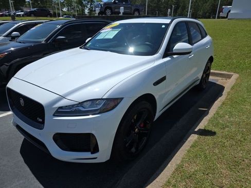Used 2017 Jaguar F-PACE S AWD/4WD image 3