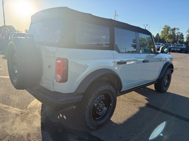 Used 2023 Ford Bronco Black Diamond AWD/4WD image 10