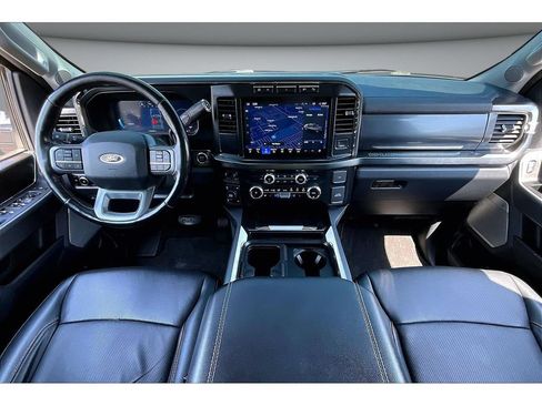 Used 2024 Ford F250 Lariat w/ FX4 Off-Road Package AWD/4WD image 9