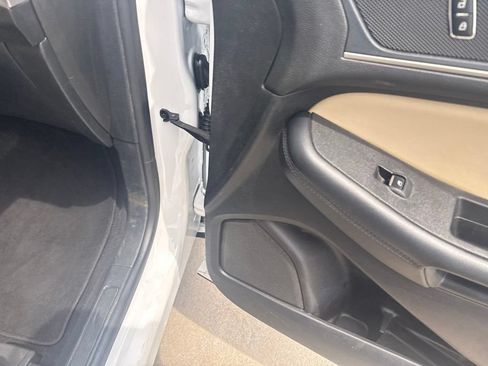 Used 2024 Ford Edge SEL AWD/4WD image 33