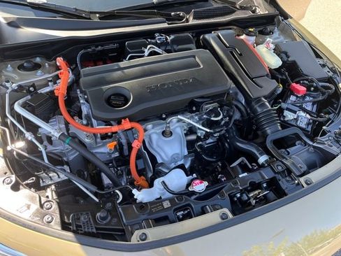 Certified 2025 Honda Civic Sport image 28