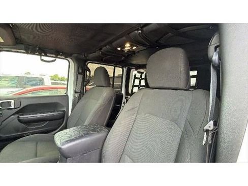 Used 2020 Jeep Wrangler Unlimited Sport AWD/4WD image 11