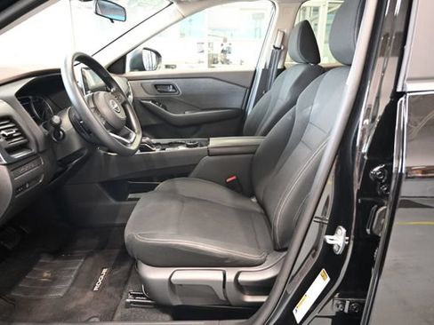 Used 2023 Nissan Rogue S AWD/4WD image 9