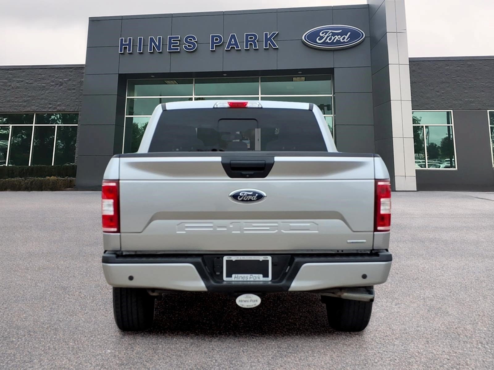 Used 2020 Ford F150 XLT w/ Equipment Group 302A Luxury AWD/4WD image 6