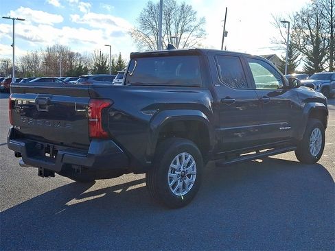 New 2026 Toyota Tacoma SR5 image 5