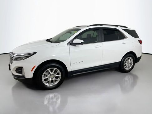 Used 2023 Chevrolet Equinox LT image 4