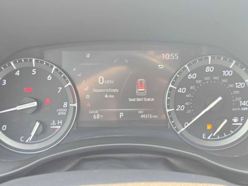 Certified 2020 Toyota Highlander XLE AWD/4WD image 26