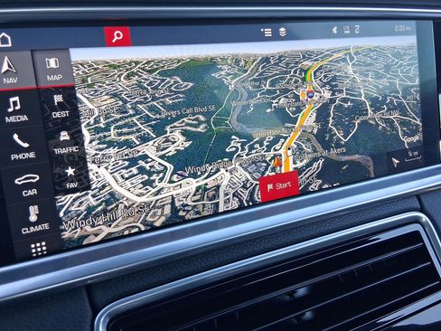 Used 2019 Porsche Panamera 4 image 26