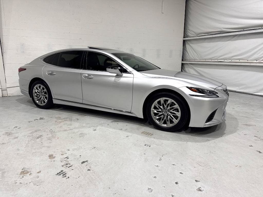 Used 2018 Lexus LS 500 w/ Accessory Package (Z1) RWD image 7
