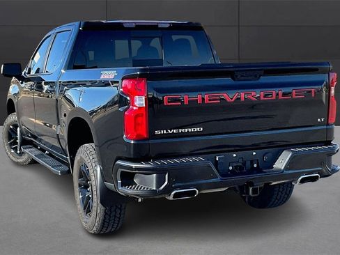 Used 2024 Chevrolet Silverado 1500 LT Trail Boss w/ LT Trail Boss Premium Package image 12