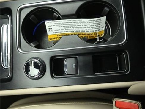 Certified 2023 Lincoln Corsair Reserve w/ Towing Package image 19