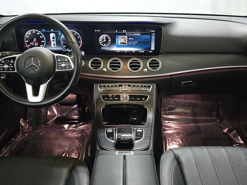 Certified 2020 Mercedes-Benz E 350 Sedan image 18