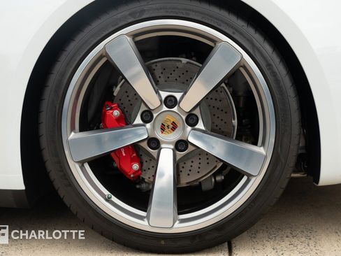 Used 2021 Porsche 911 Carrera S image 10