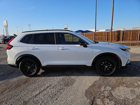 Used 2025 Honda CR-V Sport image 9