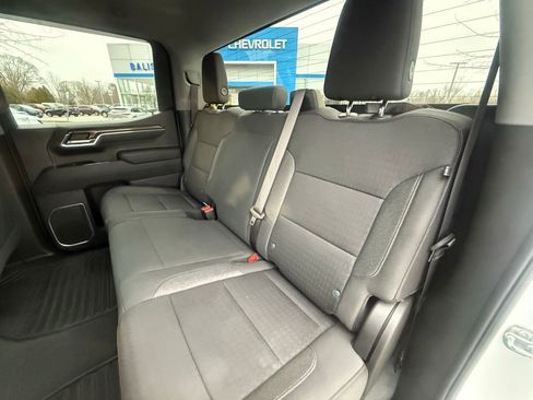 Used 2023 Chevrolet Silverado 1500 LT w/ Z71 Off-Road Package image 23