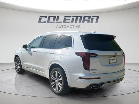 Used 2020 Cadillac XT6 Premium Luxury AWD/4WD image 3