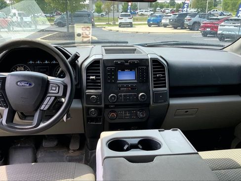Used 2018 Ford F150 XLT w/ Trailer Tow Package AWD/4WD image 10