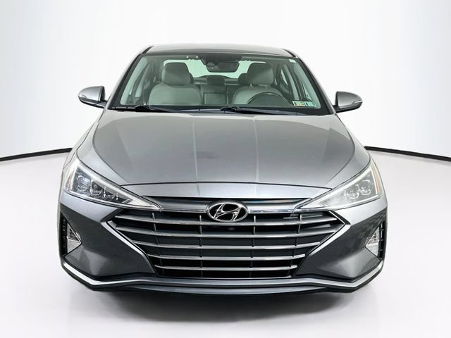 Used 2020 Hyundai Elantra Limited FWD image 2
