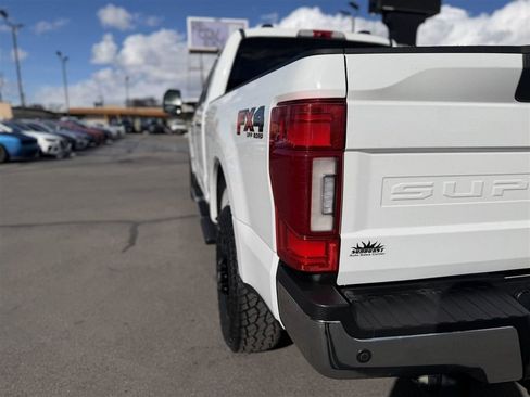 Used 2022 Ford F350 Lariat w/ Lariat Ultimate Package image 14