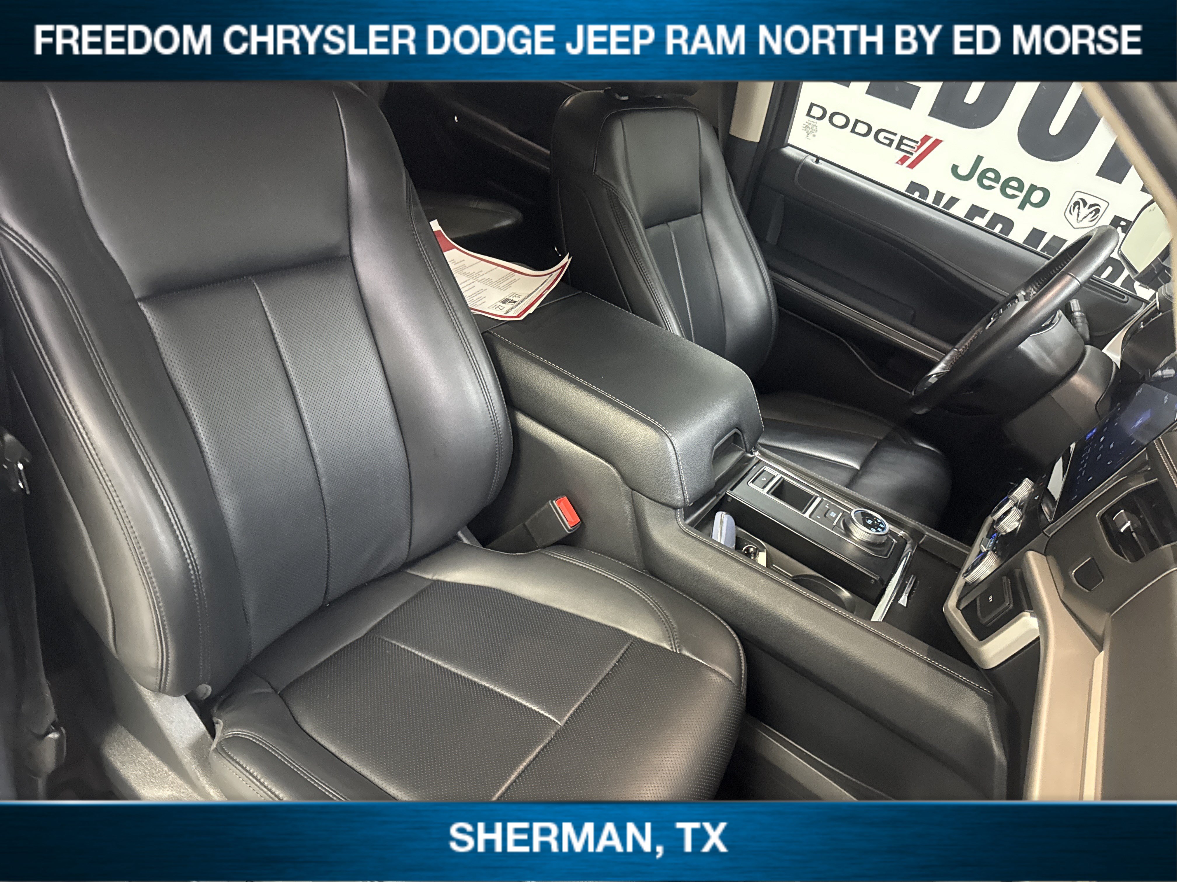 Used 2024 Ford Expedition XLT RWD image 9