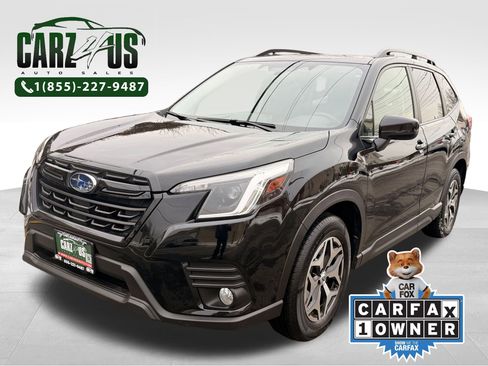 Used 2022 Subaru Forester Premium image 1