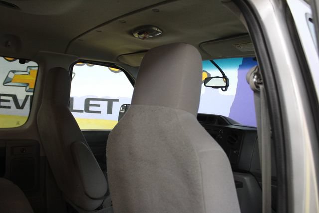 Used 2012 Ford E-350 and Econoline 350 XLT RWD image 10