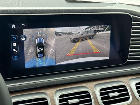 New 2026 Mercedes-Benz GLE 450 4MATIC image 25